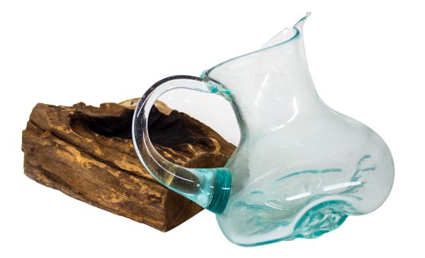 Preview: Glaskrug mundgeblasen auf Wurzelholz Durchmesser 13 cm Höhe ca. 20 cm